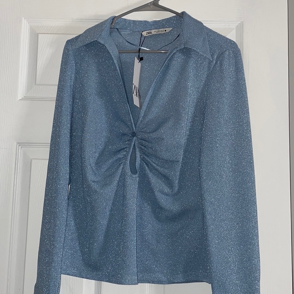 A NWT Zara Open detailed ruched top light blue